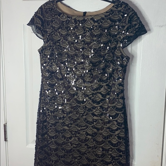 Sequence black dress - Picture 1 of 3
